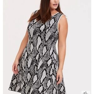 Torrid Black Snake Boa Print Knit Trapeze Dress
